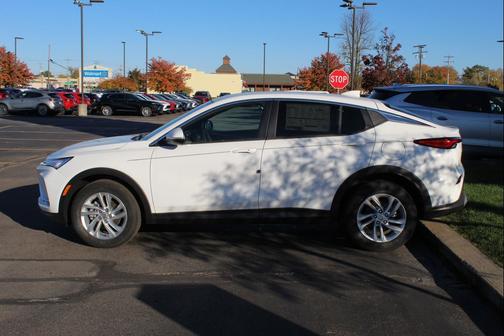 2025 Buick Envista Preferred FWD