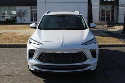 White Frost Tricoat 2026 Buick Encore GX Avenir