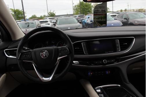 2022 Buick Enclave FWD Essence