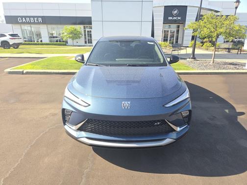 Ocean Blue Metallic 2026 Buick Envista Sport Touring FWD