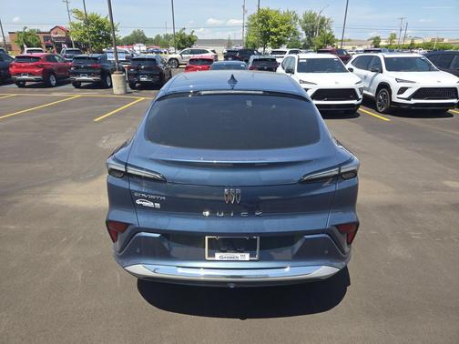 Ocean Blue Metallic 2026 Buick Envista Avenir FWD