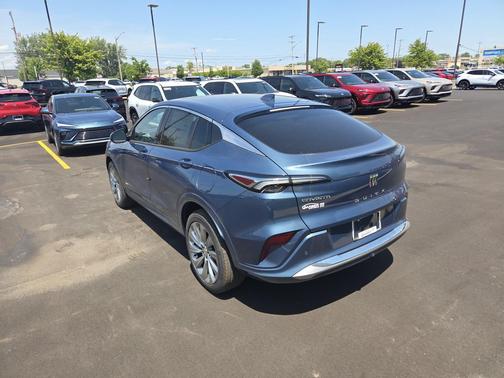 Ocean Blue Metallic 2026 Buick Envista Avenir FWD