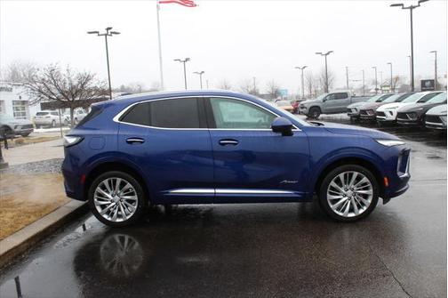 2025 Buick Envision Avenir AWD