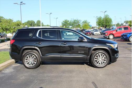 2019 GMC Acadia SLE-2