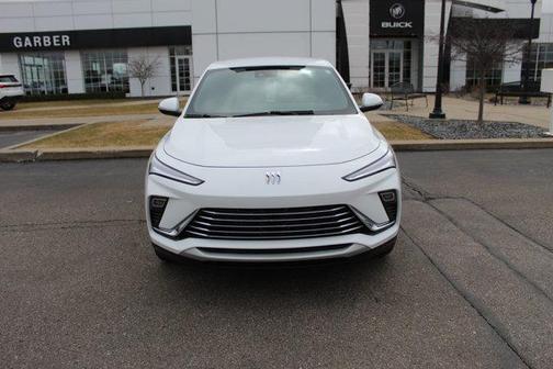 Summit White 2025 Buick Envista Preferred FWD