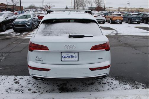 2023 Audi Q5 45 S line Premium Plus