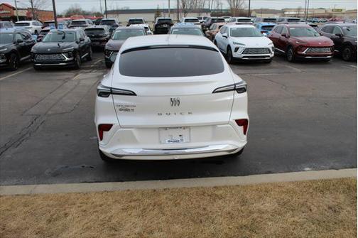 2025 Buick Envista Avenir FWD