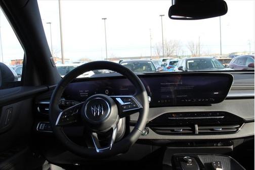 2025 Buick Enclave Preferred FWD