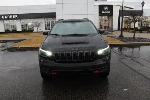 2020 Jeep Cherokee Trailhawk