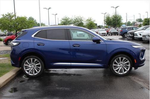 2025 Buick Envision Avenir AWD