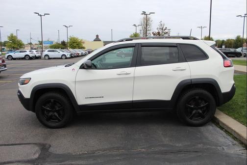 2019 Jeep Cherokee Trailhawk Elite