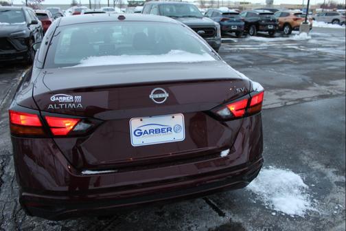 2024 Nissan Altima 2.5 SV