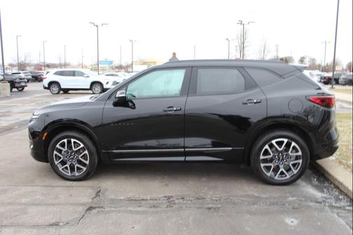 2023 Buick Enclave Essence AWD