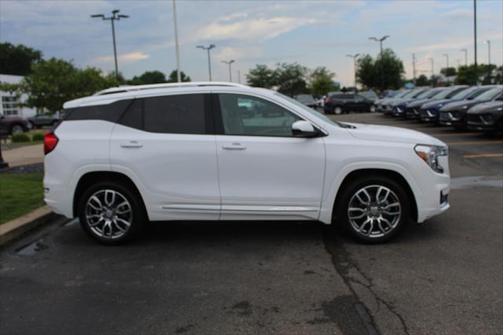 2023 GMC Terrain Denali