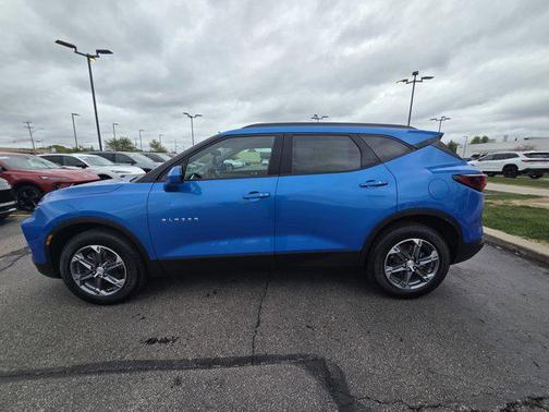 Riptide Blue Metallic 2025 Chevrolet Blazer 2LT
