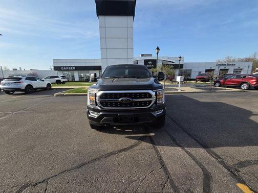 Agate Black Metallic 2023 Ford F-150 XLT
