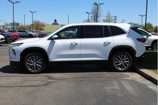 2025 Buick Enclave Preferred FWD