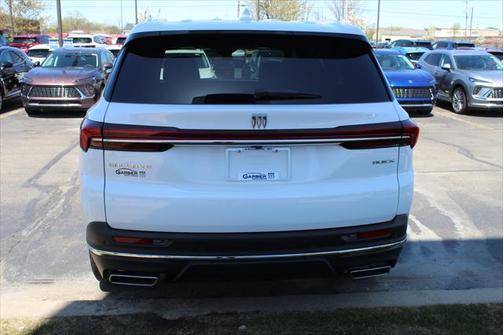 2025 Buick Enclave Preferred FWD