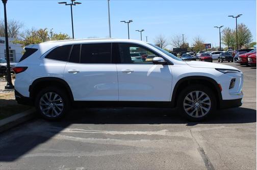 2025 Buick Enclave Preferred FWD