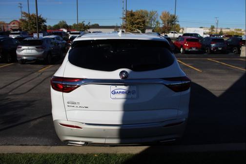2020 Buick Enclave Essence