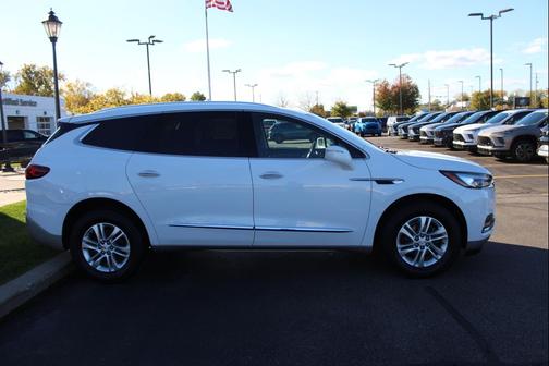 2020 Buick Enclave Essence