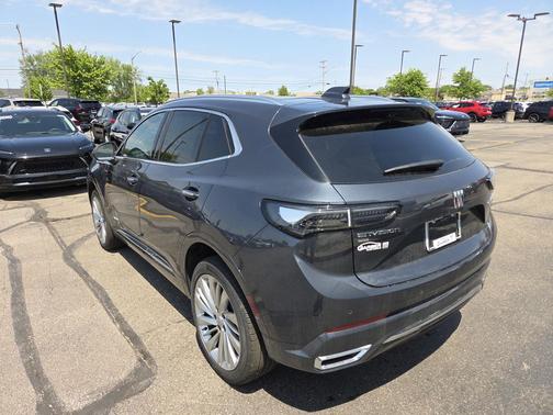 Quartz Blue Metallic 2026 Buick Envision Avenir AWD
