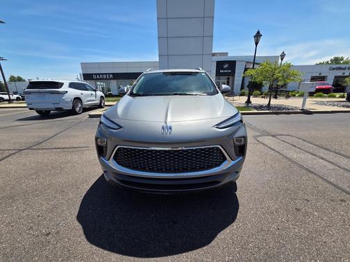 Moonstone Gray Metallic 2024 Buick Encore GX Avenir