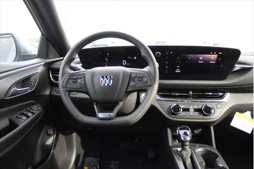 2025 Buick Envista Preferred FWD