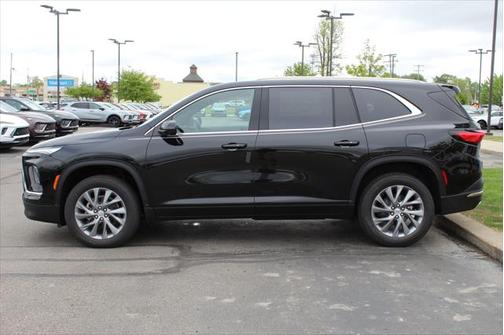 2025 Buick Enclave Preferred FWD