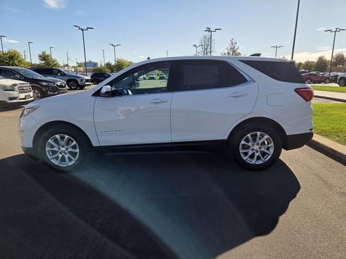 Summit White 2019 Chevrolet Equinox 1LT