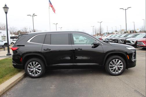 2025 Buick Enclave Preferred FWD