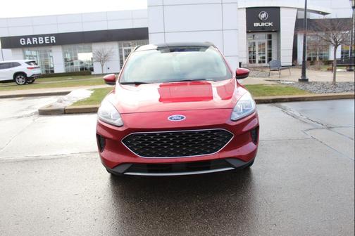 2020 Ford Escape SE