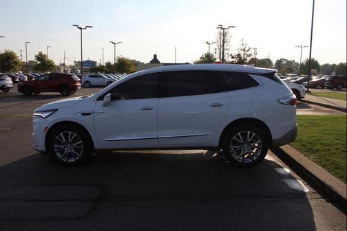 2024 Buick Enclave Essence AWD