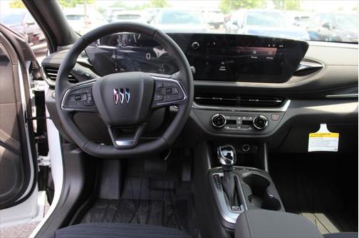 2025 Buick Envista Preferred FWD