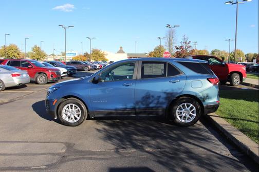 2024 Chevrolet Equinox LS