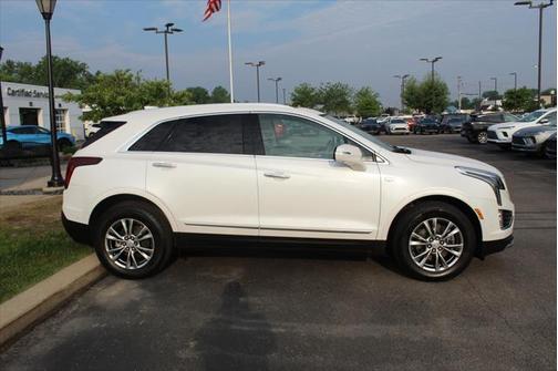 2022 Cadillac XT5 Premium Luxury