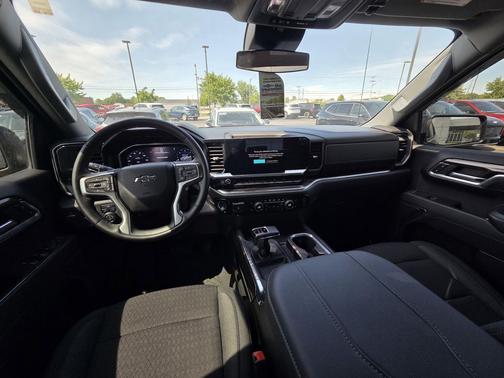 Sterling Gray Metallic 2023 Chevrolet Silverado 1500 RST