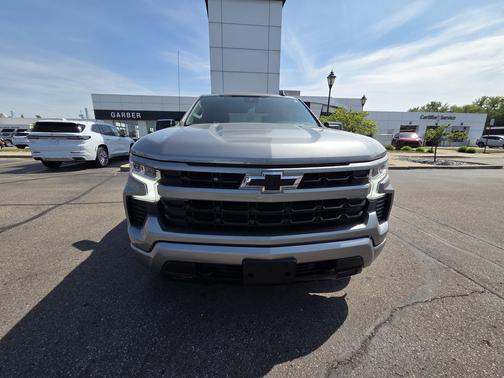 Sterling Gray Metallic 2023 Chevrolet Silverado 1500 RST