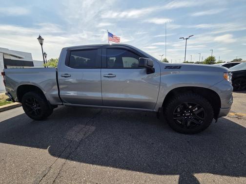 Sterling Gray Metallic 2023 Chevrolet Silverado 1500 RST