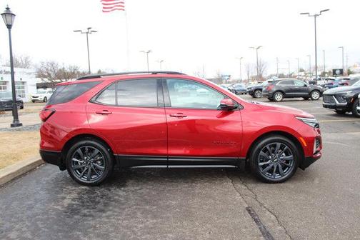 2022 Chevrolet Equinox FWD RS