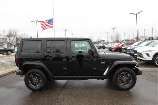 2016 Jeep Wrangler Unlimited Sahara
