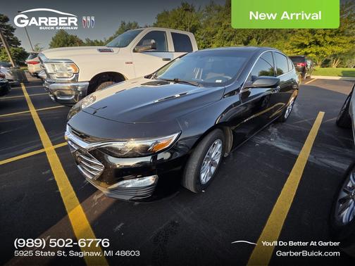 Mosaic Black Metallic 2024 Chevrolet Malibu FWD 1LT