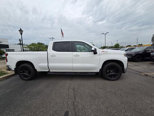 Summit White 2020 Chevrolet Silverado 1500 LT