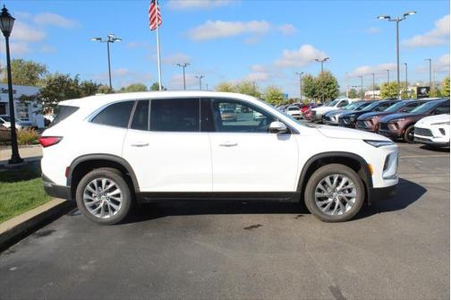 2025 Buick Enclave Preferred FWD