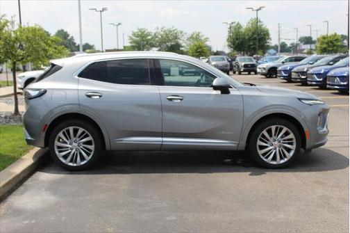 2025 Buick Envision Avenir AWD