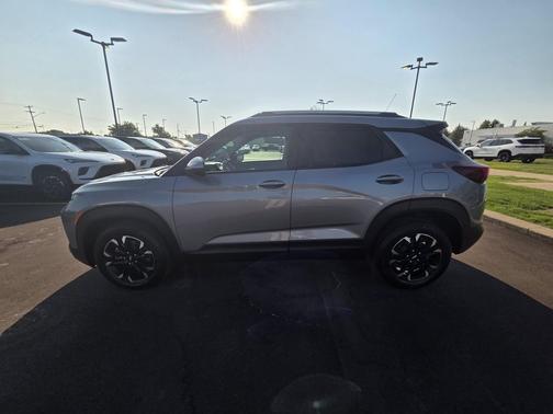 Sterling Gray Metallic 2023 Chevrolet Trailblazer LT