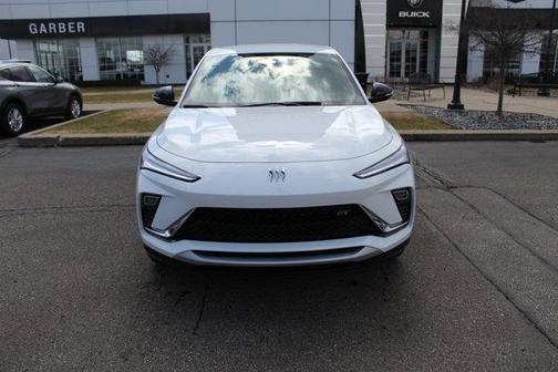 Summit White 2025 Buick Envista Sport Touring FWD