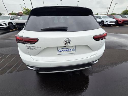 Summit White 2022 Buick Envision FWD Preferred