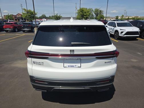 summit white 2026 Buick Enclave Preferred FWD