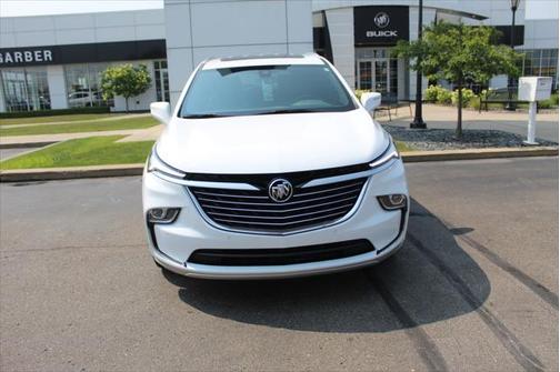 2023 Buick Enclave Essence FWD